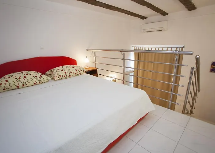 Sumic Podgora (Split-Dalmatia)